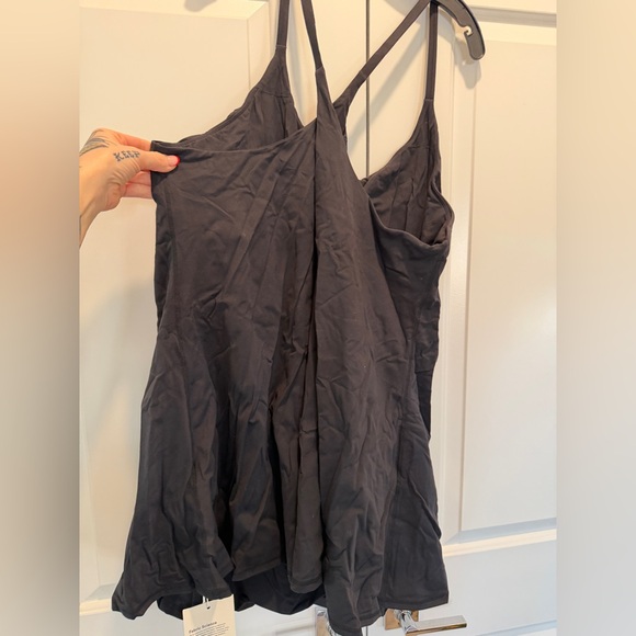 Brand new - HALARA crisscross black mini - Picture 13 of 14